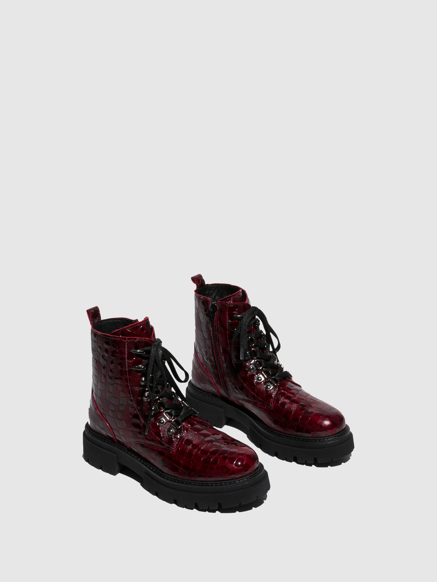 Fungi Botas com Atacadores em Carmesim